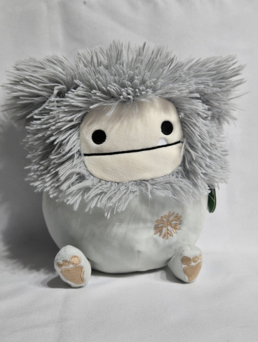 8" Squishmallows Evita Bigfoot Plush Yeti Stuffed Animal Like New!